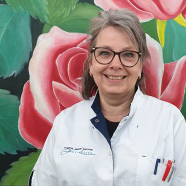 PETRA, DOKTERSASSISTENTE